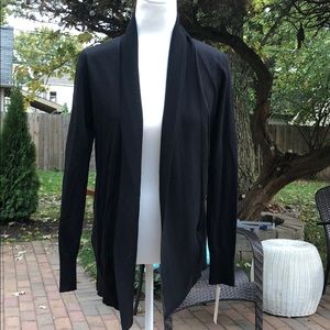 100% Merino Wool cardigan W TAGS